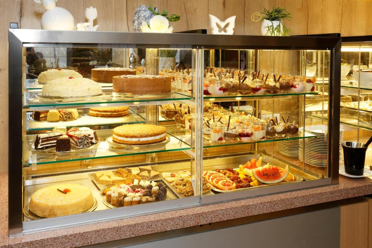 Hotel Restaurant Rodizio Paderborn 2*